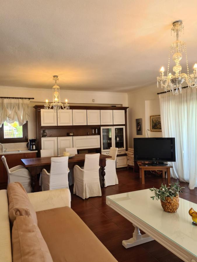 Daphne Villas Криопиги Экстерьер фото