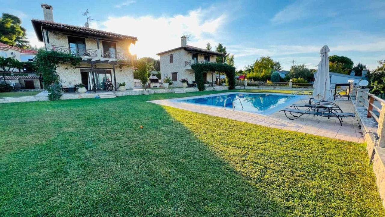 Daphne Villas Криопиги Экстерьер фото